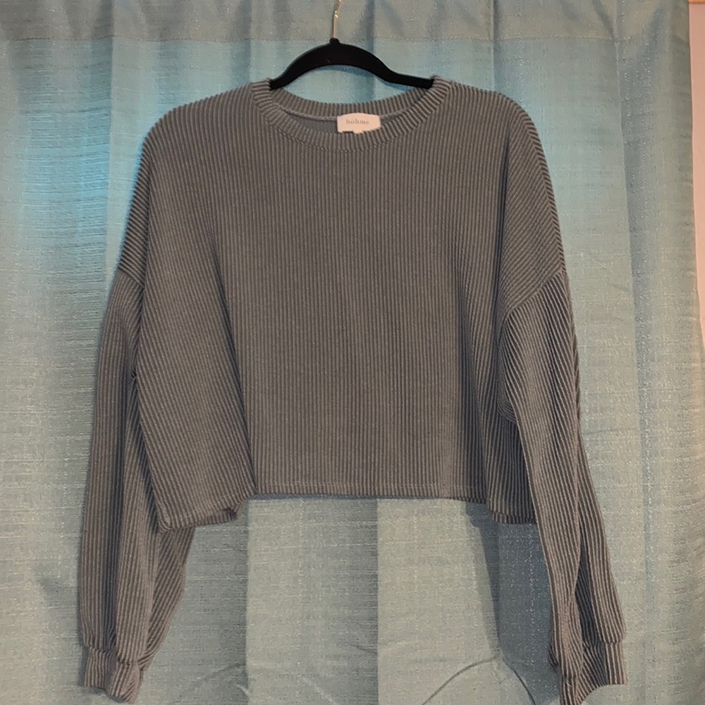 Cropped Long Sleeve Shirt